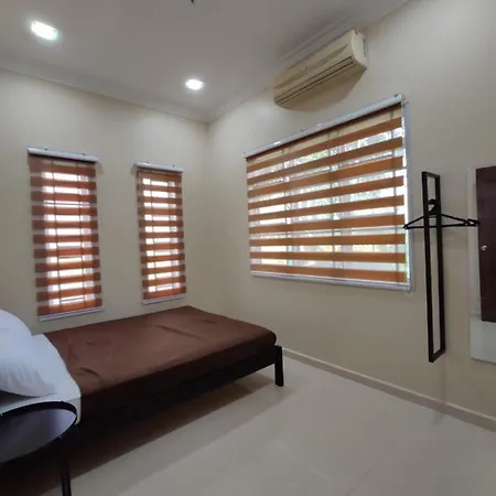 Musllm Only Wifi 3 Room With 2 Aircond Menanti Village Homestay Alor Setar Exterior photo