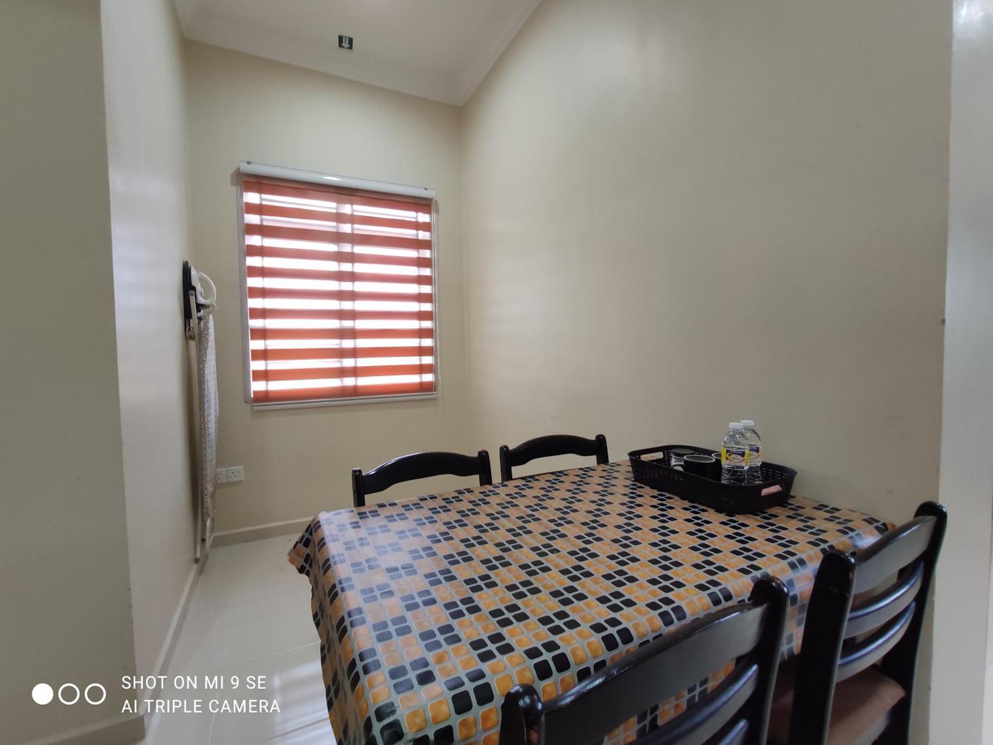 Musllm Only Wifi 3 With 2 Aircond Menanti Village Holiday home Alor Setar